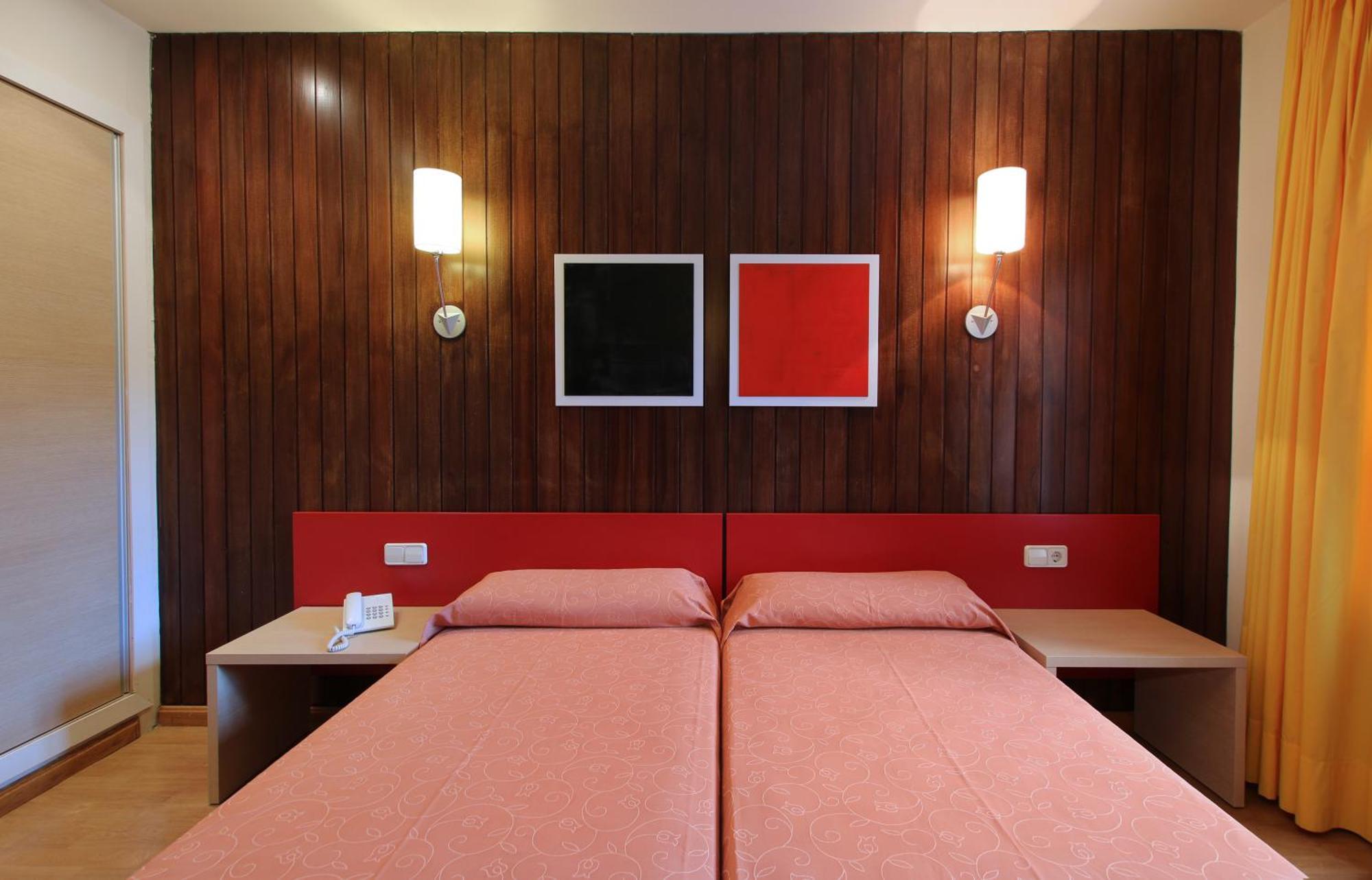 Medplaya Aparthotel Sant Eloi Tossa de Mar Quarto foto